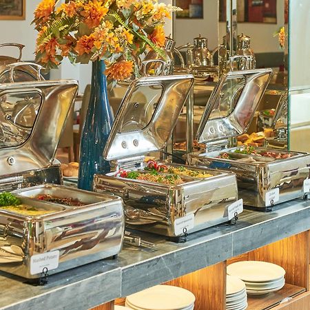 Sky Gem Hotel - Ben Thanh Ho Chi Minh City Bagian luar foto