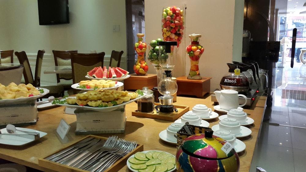 Sky Gem Hotel - Ben Thanh Ho Chi Minh City Bagian luar foto