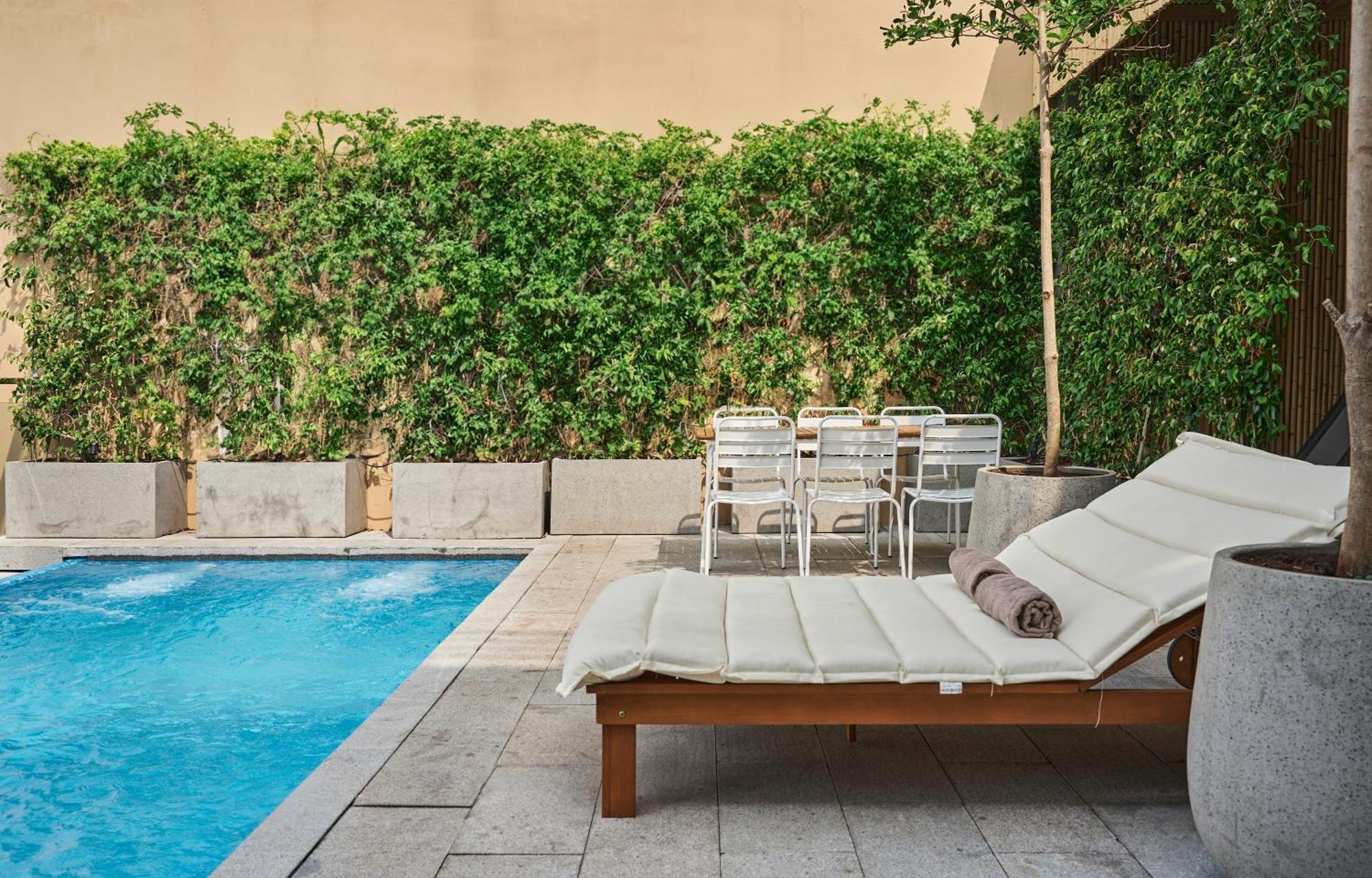 Sky Gem Hotel - Ben Thanh Ho Chi Minh City Bagian luar foto