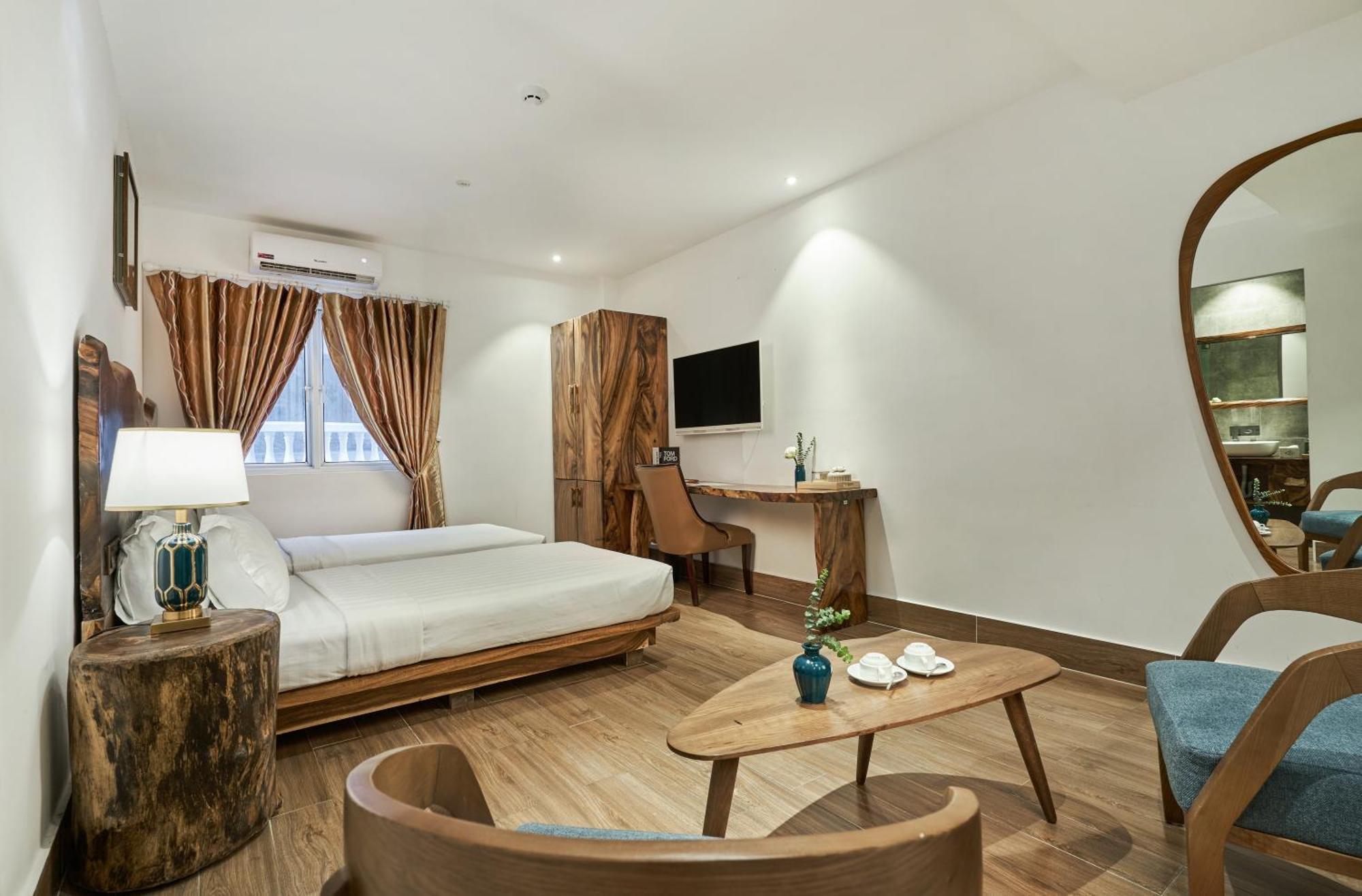 Sky Gem Hotel - Ben Thanh Ho Chi Minh City Bagian luar foto