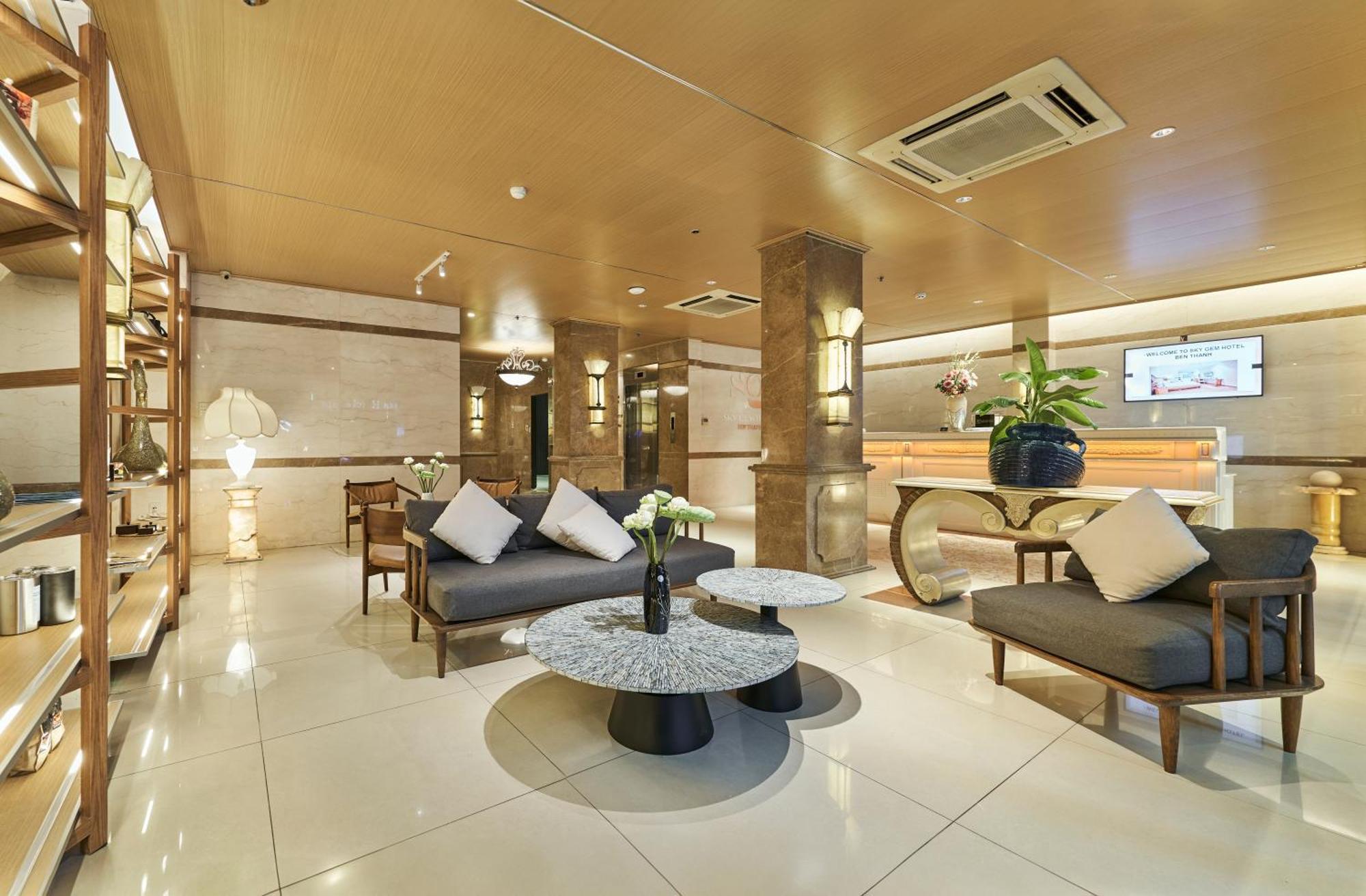Sky Gem Hotel - Ben Thanh Ho Chi Minh City Bagian luar foto