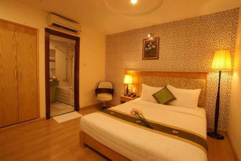 Sky Gem Hotel - Ben Thanh Ho Chi Minh City Bagian luar foto